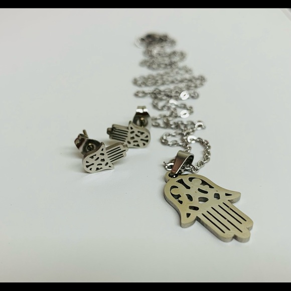 Hand of Fatima - Picture 2 of 3